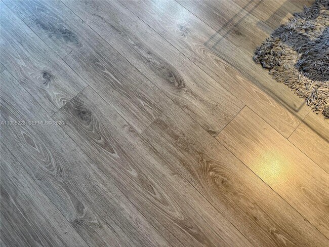 Building Photo - 2801 NE 183rd St