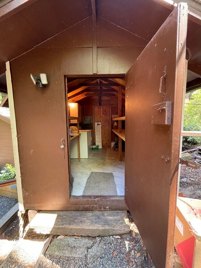 Building Photo - 5445 Cazadero Hwy