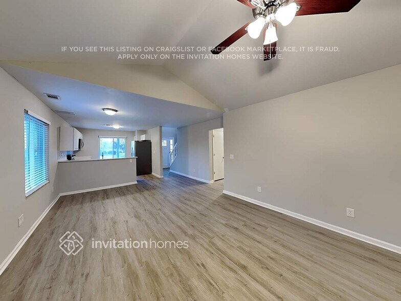 Building Photo - 2164 Cottage Ct