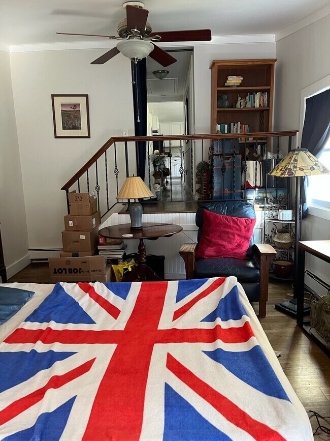 Building Photo - 592 Long Pond Rd