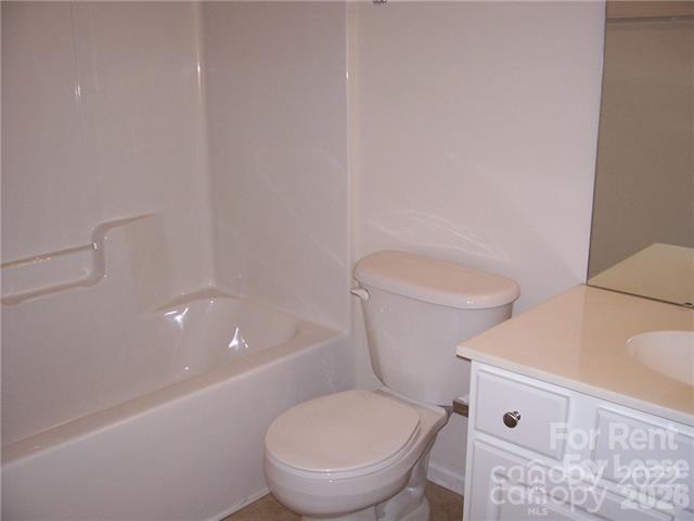 Building Photo - 8115 Kincaid Ct