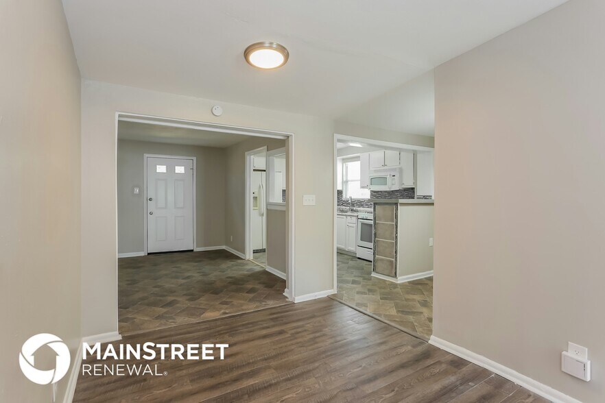 Building Photo - 4653 Haldis Ave
