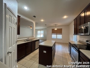 Building Photo - 15338 Nesting Way