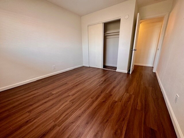 Building Photo - 36947 Melrose Dr