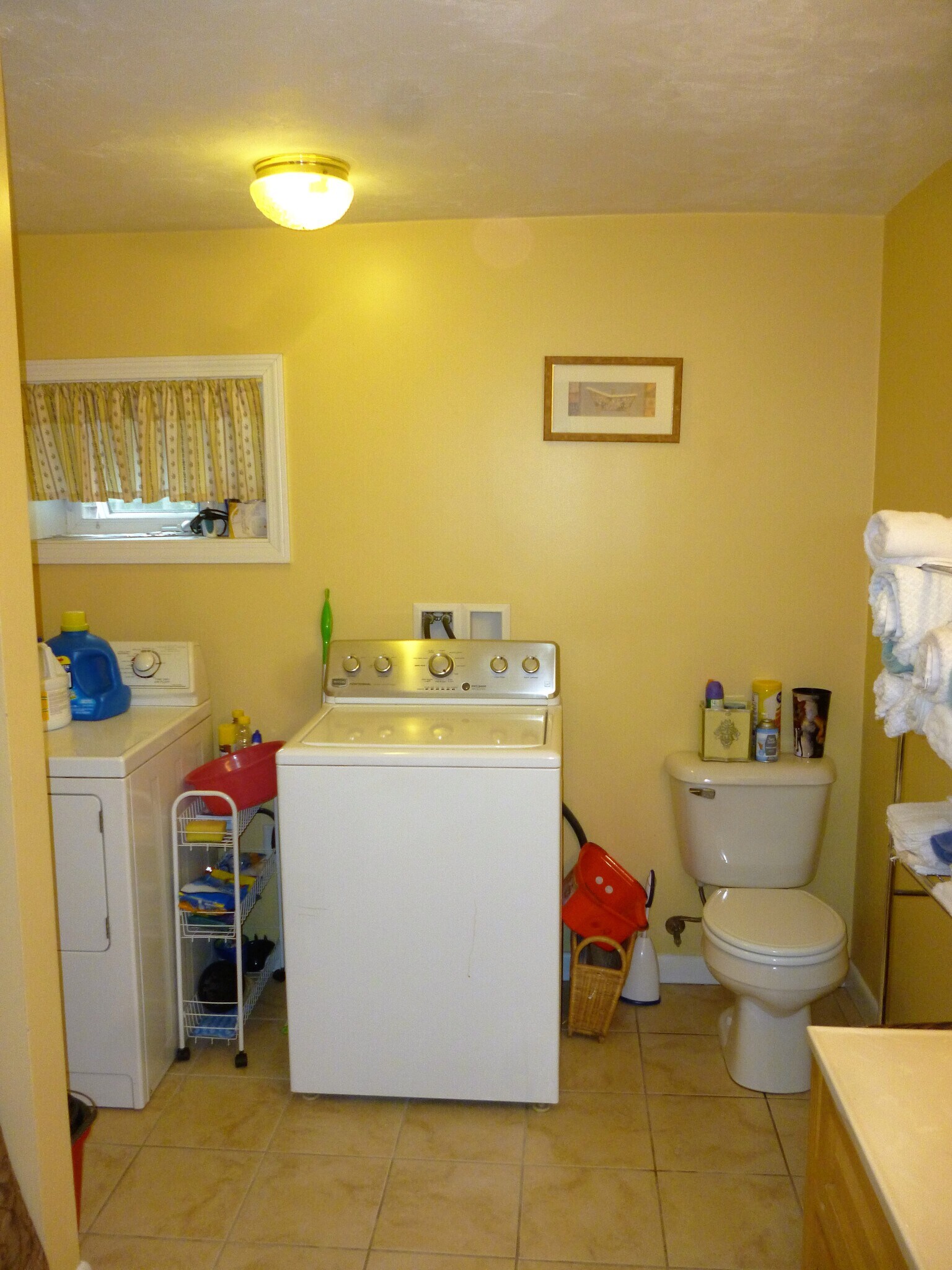 Building Photo - 807 Franklin St