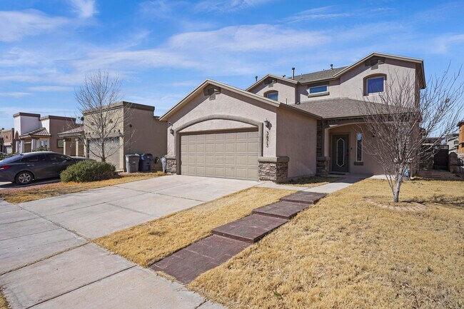 Building Photo - 3873 Loma Cortez Dr