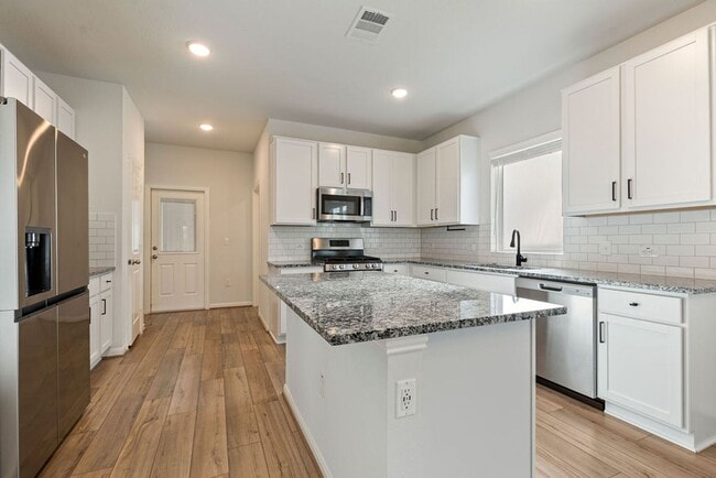 Building Photo - Beautiful 3 bedroom, 2 bathroom home in Hutto!!!