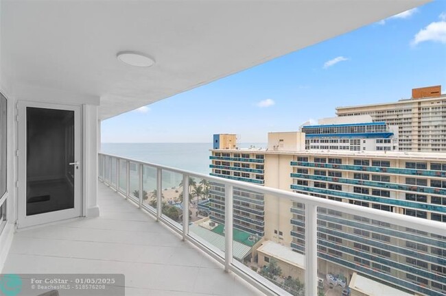 Building Photo - 4100 Galt Ocean Dr