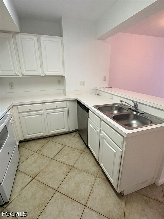 Building Photo - 4127 Residence Drive