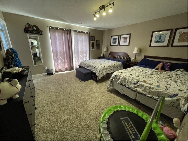 Building Photo - 3744 Jonathan Rdg