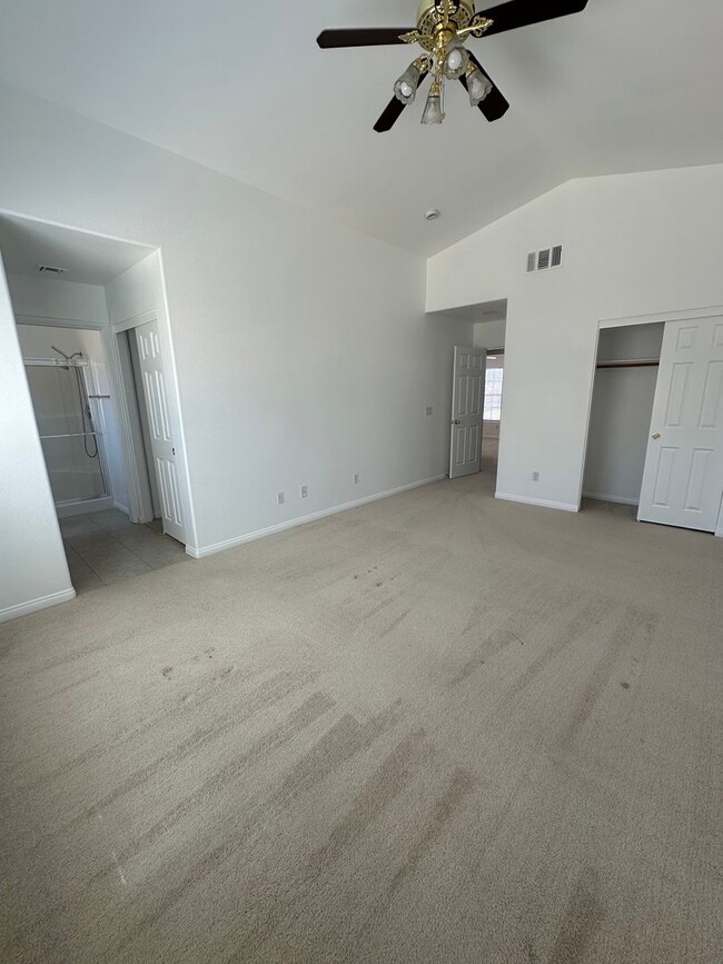 Building Photo - 3 bedroom, 2 bath in Copper Hills