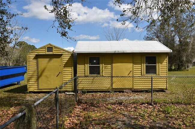Building Photo - 2210 Old Polk City Rd