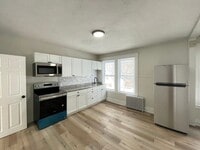 Building Photo - 71 6th St