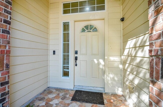 Building Photo - 18235 Bonham Oaks Ct