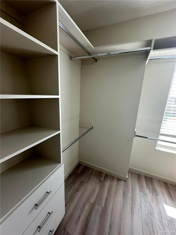 Building Photo - 20 Newport Ave