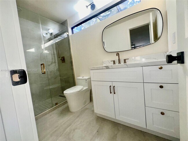 Building Photo - 11279 NW 15th Ct