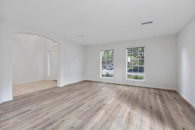 Building Photo - 1815 Moston Dr