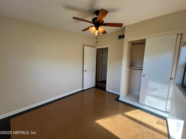 Building Photo - 11356 Renne Dr