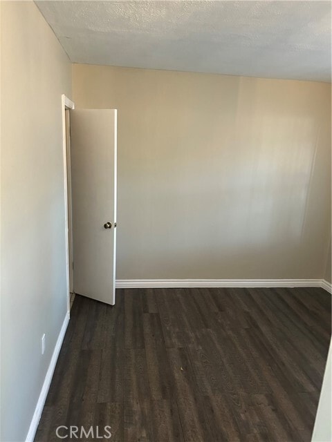 Building Photo - 1579 Home