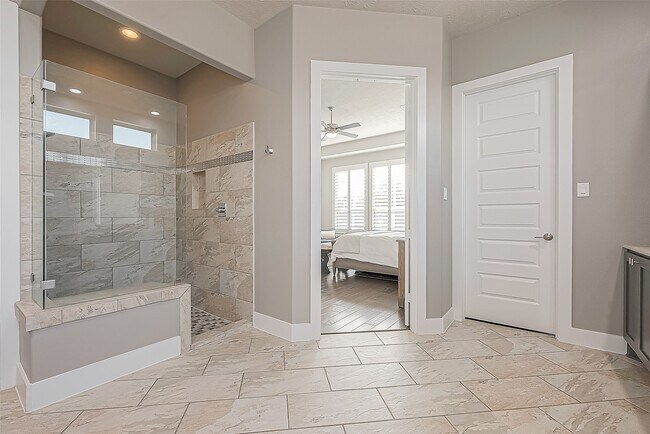 Building Photo - 30 Argosy Bend Pl