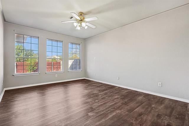 Building Photo - 8837 Sunset Trace Dr