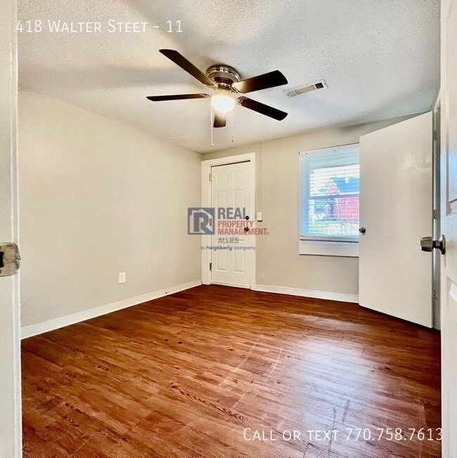 Building Photo - 418 Walter St