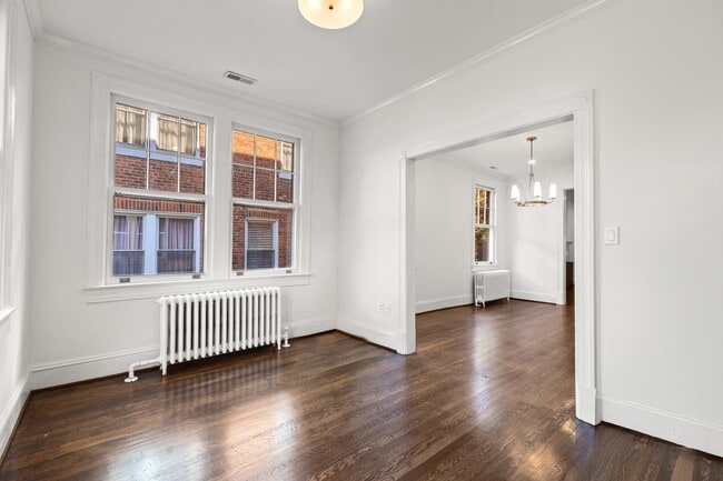 Building Photo - 2814 Bellevue Terrace NW