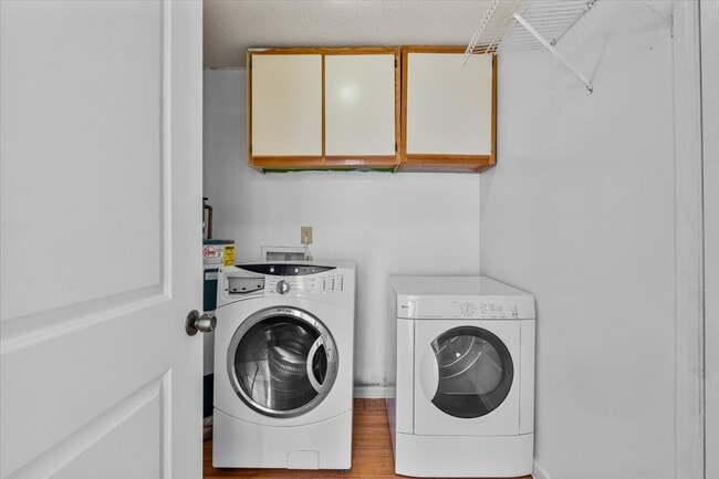 Building Photo - 5521 Hornaday Rd