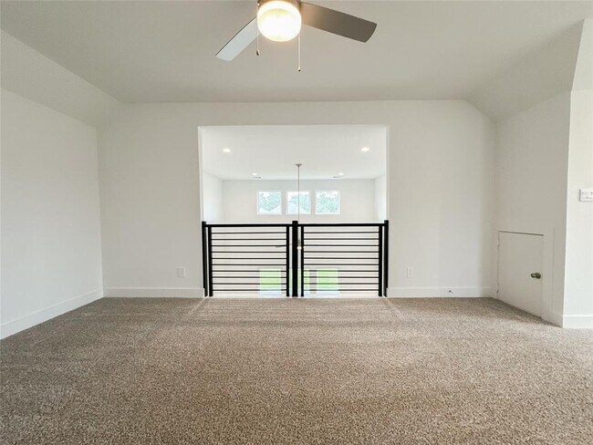 Building Photo - 15216 Tattle Crk Ln