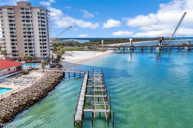 Building Photo - 8751 Estero Blvd