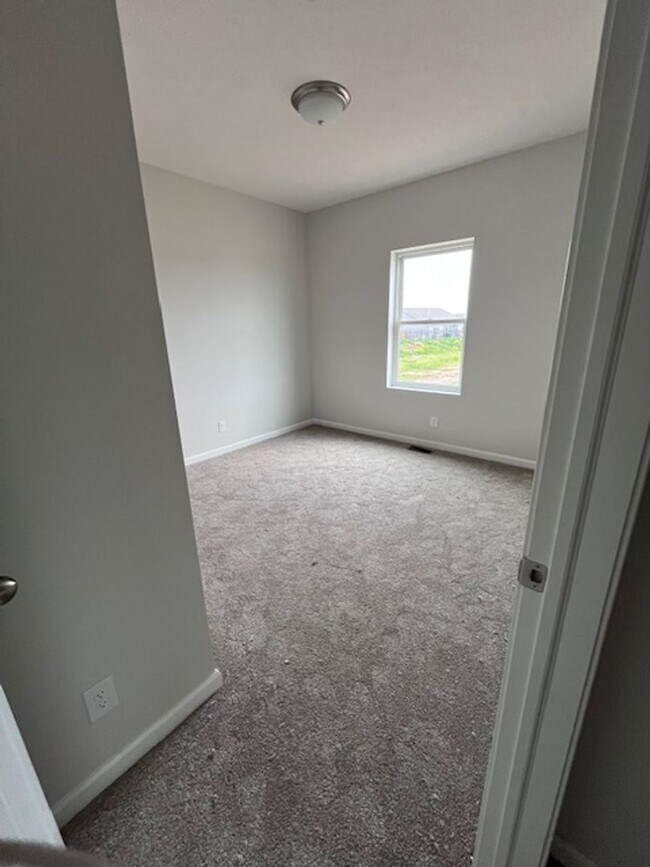 Building Photo - Fresh. Modern. Yours. New Ranch Home in Ar...