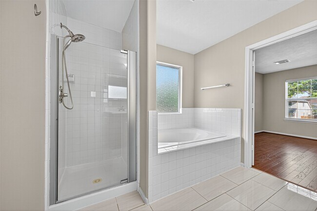 Building Photo - 24823 Cobble Canyon Ln