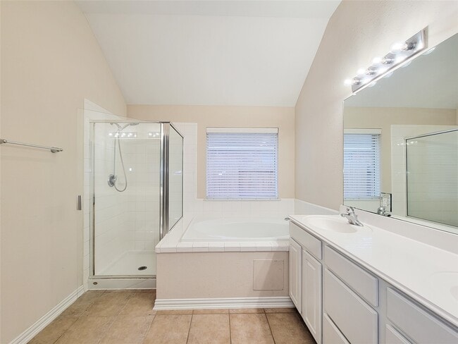 Building Photo - 6806 Haley Ct