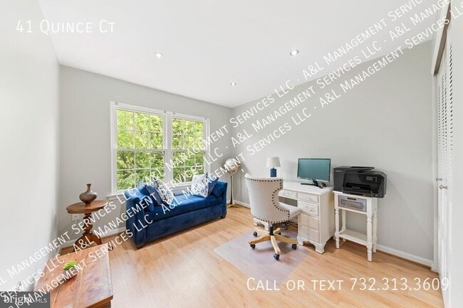 Building Photo - 41 Quince Ct