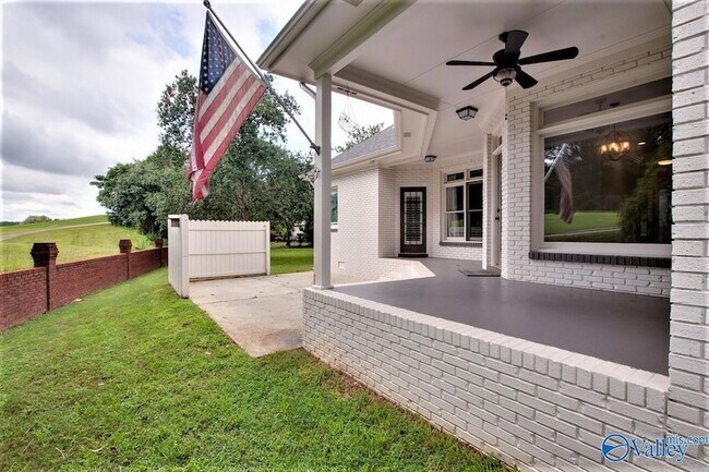 Building Photo - 2772 Deford Mill Rd SE