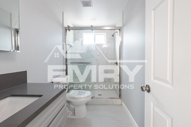 Building Photo - 5228 Repetto Ave