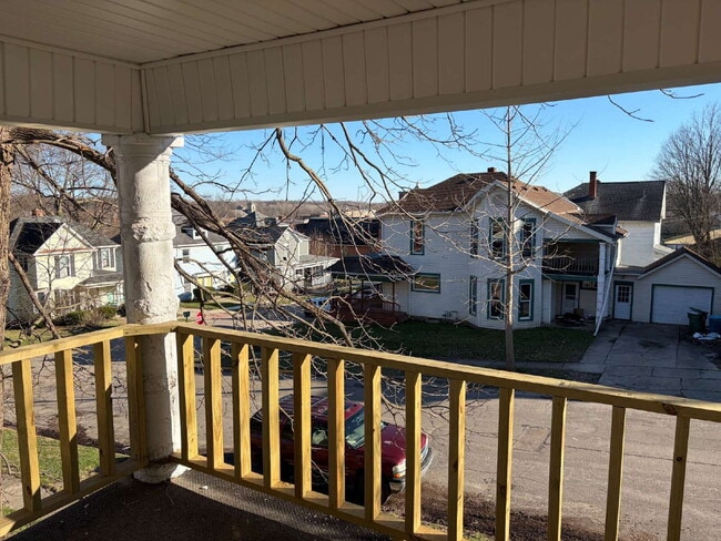 Building Photo - Completely Remodeled 3-Bedroom Home – Move-In Ready in Great Sidney Neighborhood