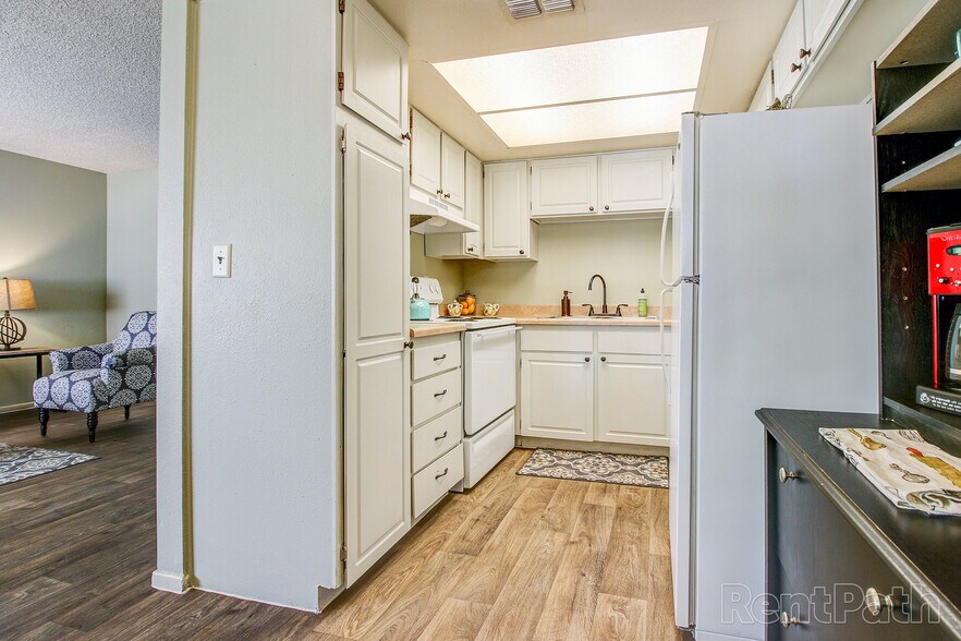 Kitchen - Country Aire