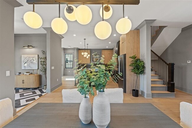 Building Photo - 807 W Park Ave