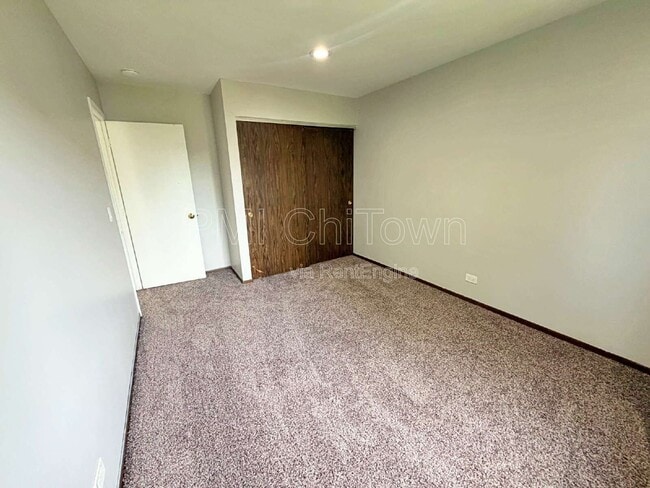 Building Photo - 1831 Nautilus Ln