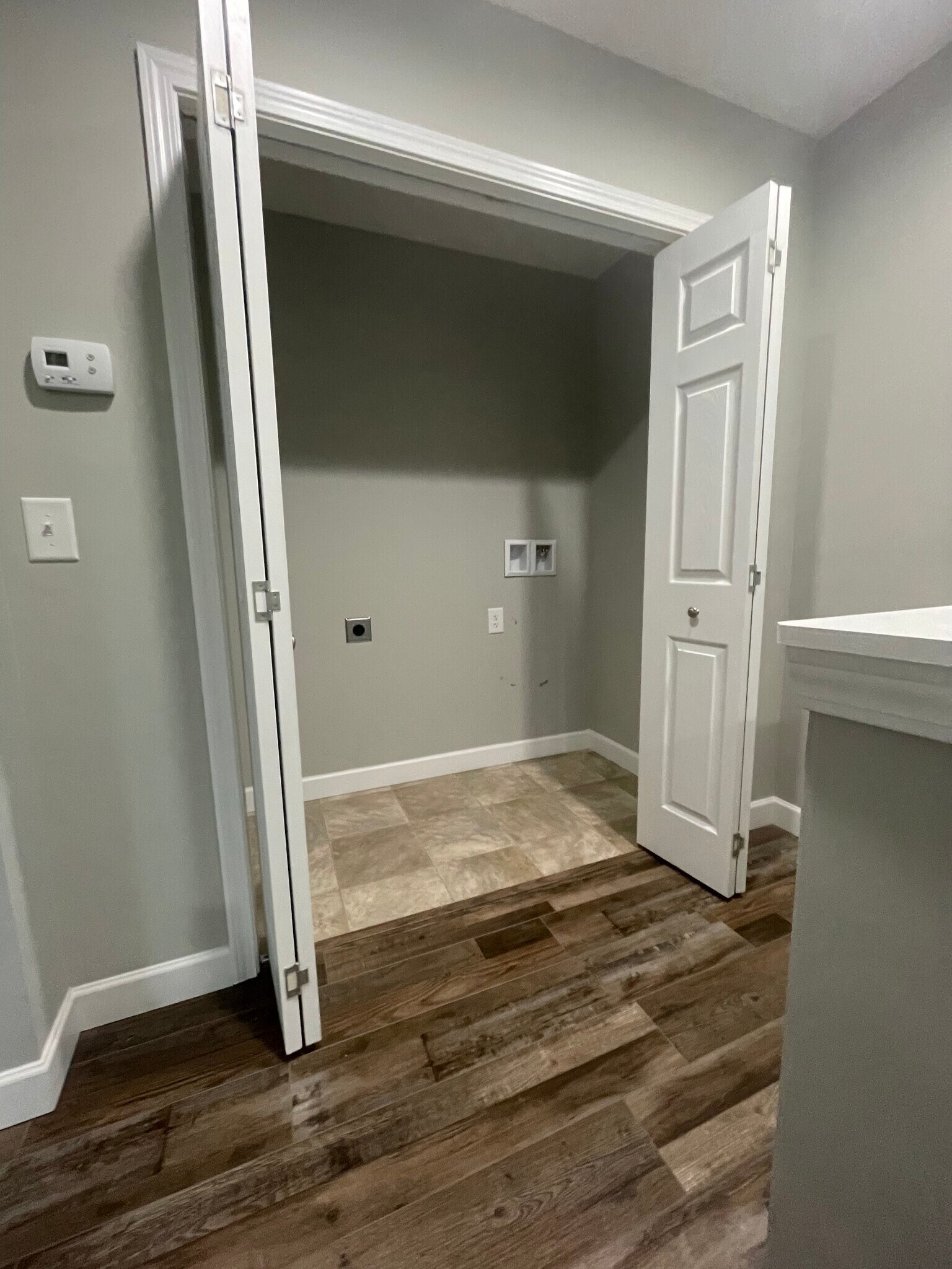 Building Photo - 176 Ridge Pointe Dr