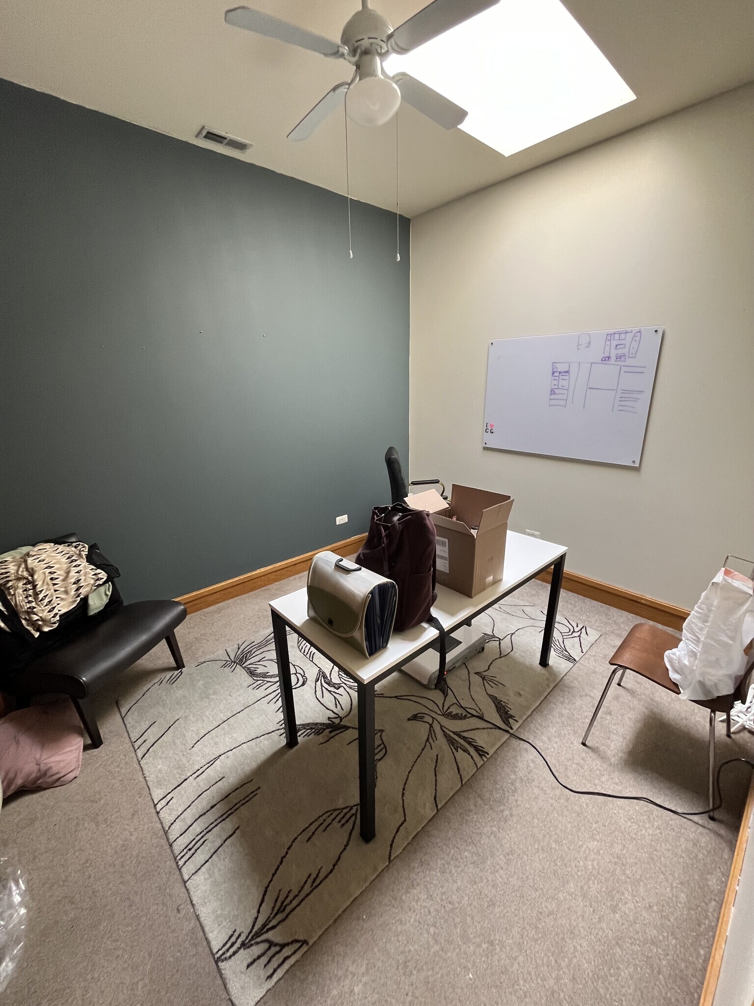 Building Photo - 1162 W Grand Ave