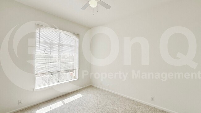 Building Photo - 15210 S 20th St