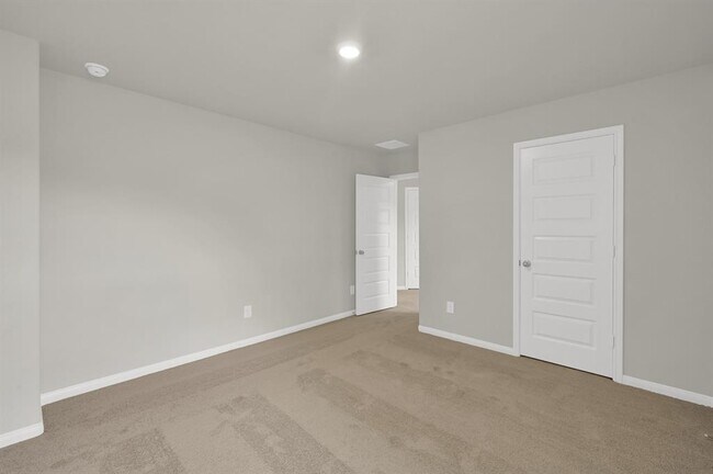 Building Photo - 13244 Musky Dr