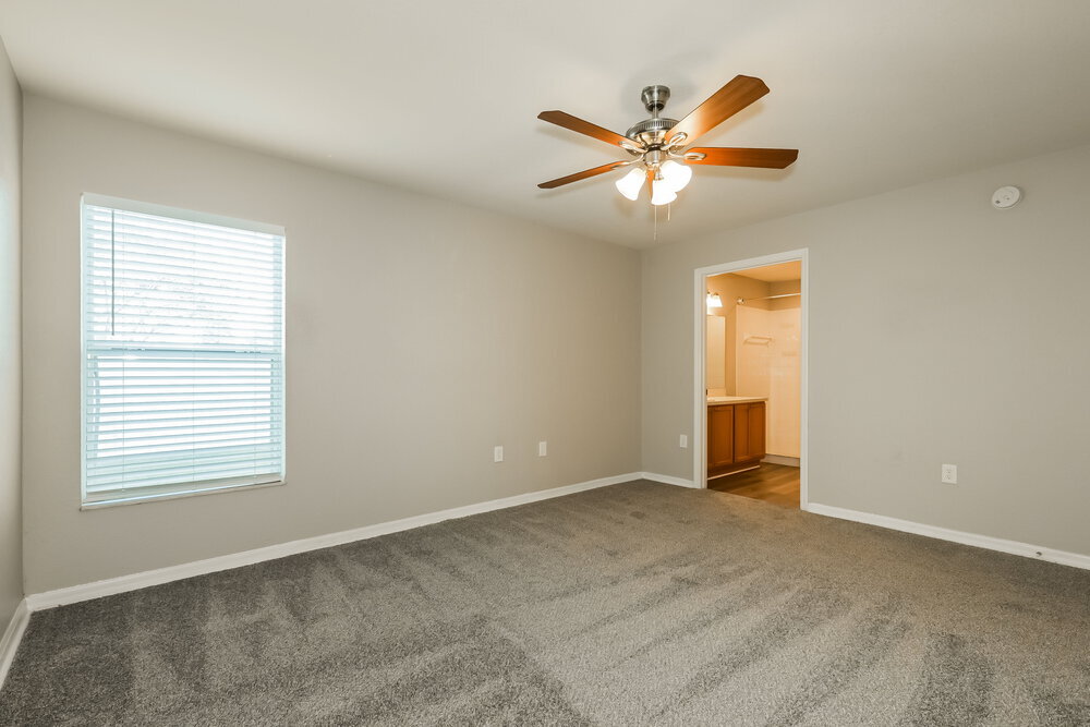 Building Photo - 11341 Southwind Lake Dr