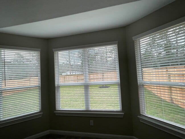 Building Photo - 2216 Gadwall Ct