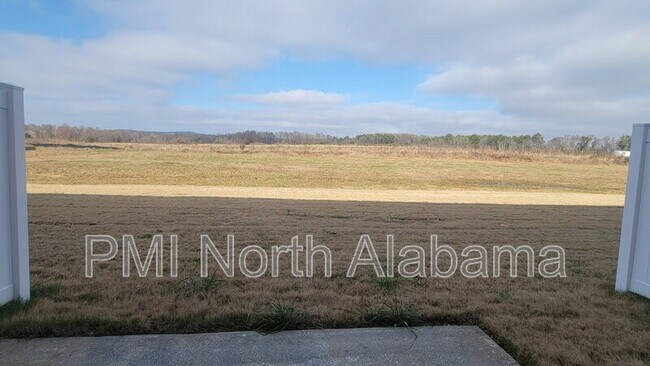 Building Photo - 7578 Discovery Pt Dr NW