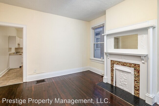 Building Photo - 2413 W Clifton Ave