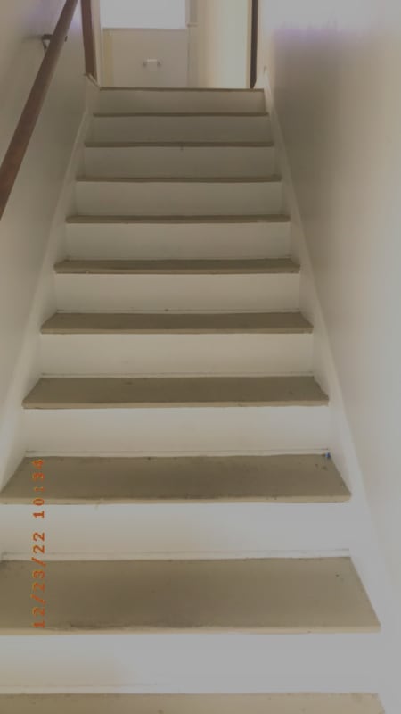 Building Photo - 207 N Elm St