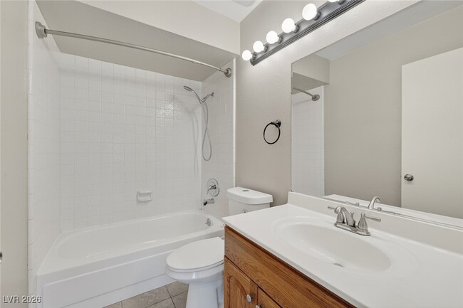 Building Photo - 2340 Richard Dr